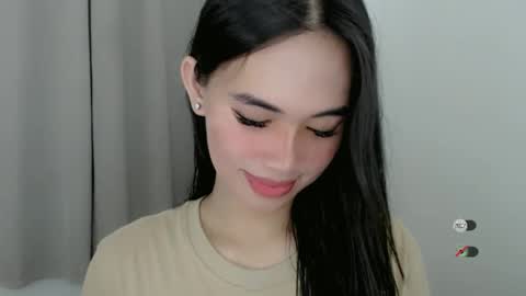 Snapshot of juny_lanyy chatting on February 9, 2025, 11:04 am Julia online show from February 9, 2025, 11:04 am