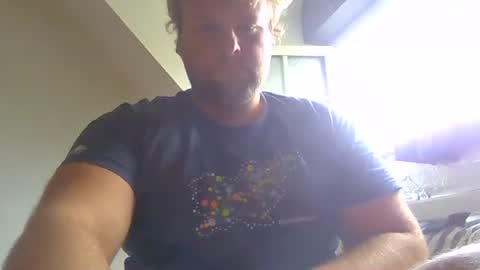 juriboo1510 online show from September 13, 2025, 3:45 pm