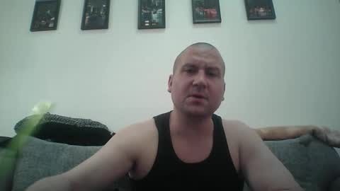 just1more5 online show from January 10, 2026, 9:16 pm