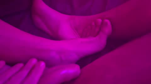 Snapshot of just4funfunfun87 chatting on February 19, 2025, 11:49 am Yuri online show from February 19, 2025, 11:49 am