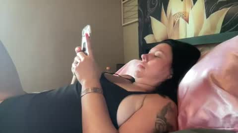 Snapshot of just4you101 chatting on June 21, 2026, 2:19 pm Flirty influncer online show from June 21, 2026, 2:19 pm