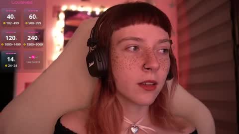 Julia online show from December 2, 2024, 1:25 am