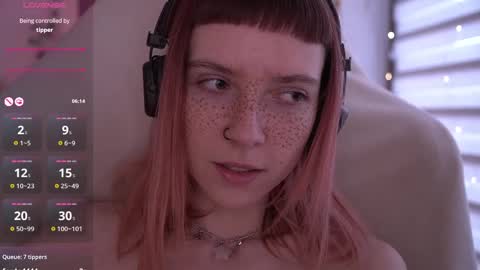 Julia online show from January 11, 2025, 12:18 pm