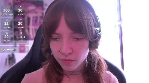 Julia online show from April 10, 2026, 9:14 am