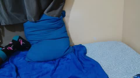 just ebonee online show from October 19, 2025, 6:19 pm