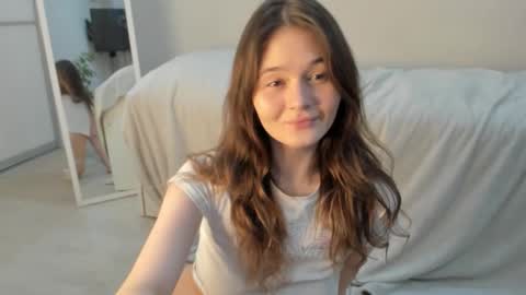 Jeni online show from November 30, 2025, 6:45 pm