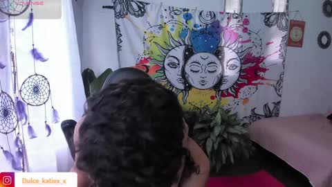 Snapshot of just_katiex chatting on February 6, 2025, 9:38 pm Sofia online show from February 6, 2025, 9:38 pm