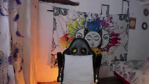 Snapshot of just_katiex chatting on March 1, 2025, 11:47 pm Sofia online show from March 1, 2025, 11:47 pm