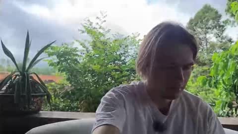 just_place online show from September 17, 2025, 6:26 am