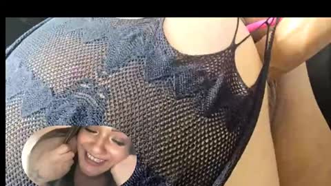 Layla online show from February 20, 2025, 6:39 am