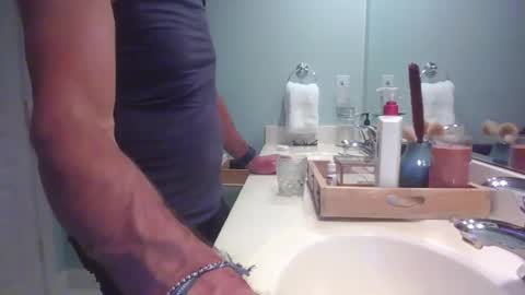justanotherdadbod2025 online show from April 24, 2026, 2:47 am