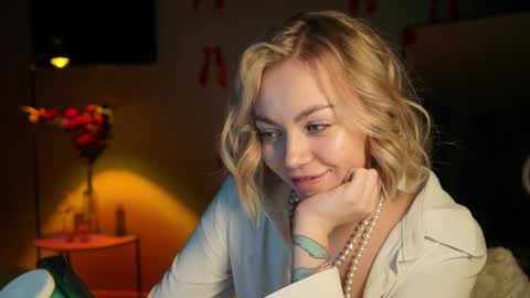 Alexa online show from February 15, 2025, 12:26 am