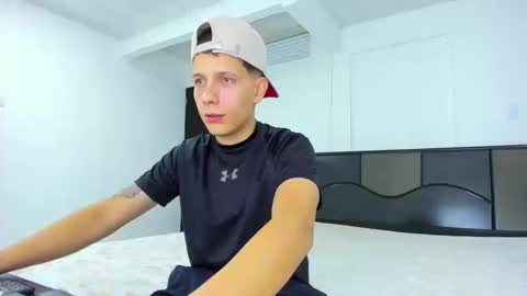 Snapshot of justin_biker chatting on September 16, 2025, 12:00 am justin_biker online show from September 16, 2025, 12:00 am