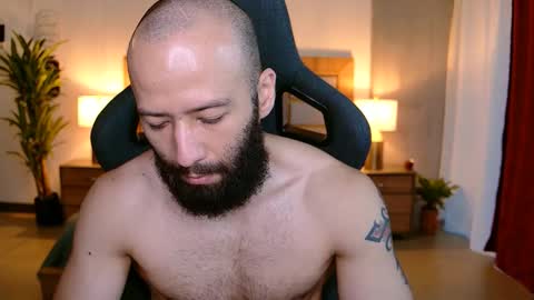 Snapshot of justin_hton chatting on January 6, 2026, 11:36 am Justin online show from January 6, 2026, 11:36 am