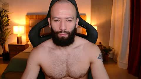 Snapshot of justin_hton chatting on January 15, 2026, 8:41 am Justin online show from January 15, 2026, 8:41 am