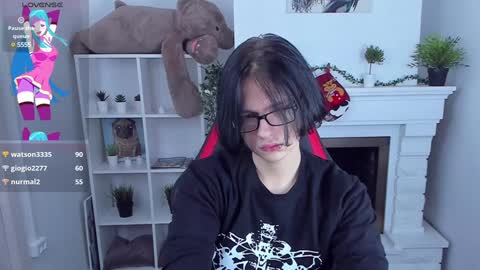 Snapshot of justin_twinkboy chatting on January 8, 2025, 2:46 am JUSTIN online show from January 8, 2025, 2:46 am