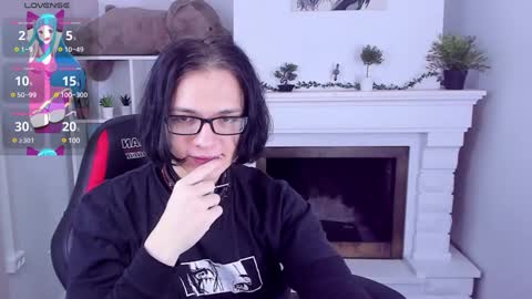 Snapshot of justin_twinkboy chatting on January 26, 2025, 12:01 pm JUSTIN online show from January 26, 2025, 12:01 pm