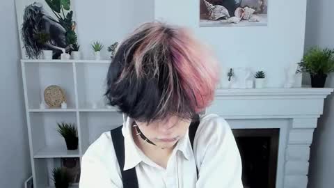 Snapshot of justin_twinkboy chatting on October 4, 2025, 8:51 pm JUSTIN online show from October 4, 2025, 8:51 pm