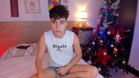 Justin online show from November 16, 2025, 12:33 pm