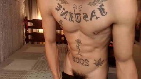 justine_hunk online show from January 10, 2026, 6:37 am