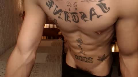 justine_hunk online show from April 15, 2026, 7:26 am