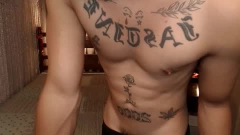 Snapshot of justine_hunk chatting on June 7, 2026, 6:28 am justine_hunk online show from June 7, 2026, 6:28 am