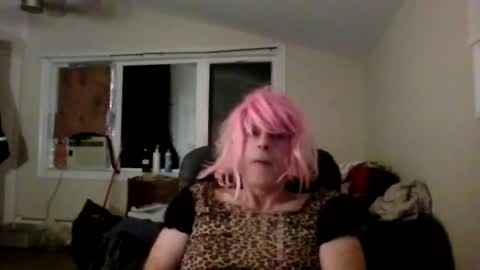 justinefox online show from September 21, 2025, 12:56 am