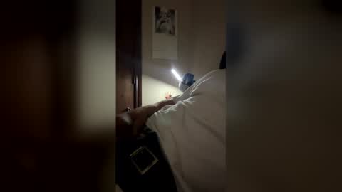 justinjohnson524 online show from April 19, 2026, 10:34 pm