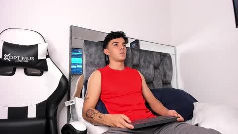 justinmorre online show from February 24, 2025, 9:09 pm