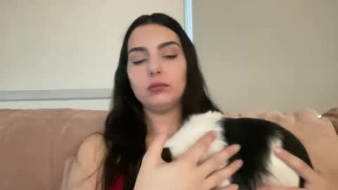 Jess online show from December 1, 2024, 7:36 pm