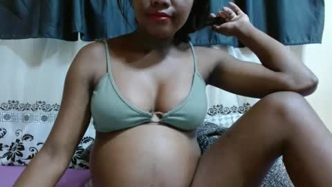 Justlhot online show from January 17, 2025, 11:17 am