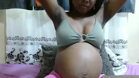 Justlhot online show from January 22, 2025, 11:01 am