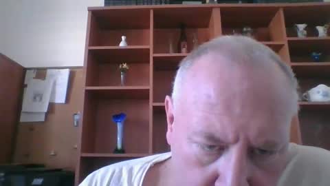 Snapshot of justme196756 chatting on January 16, 2025, 8:57 pm justme196756 online show from January 16, 2025, 8:57 pm