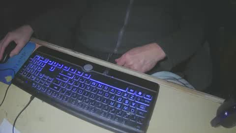 Snapshot of justme39057 chatting on January 12, 2025, 5:11 pm Justme39057 online show from January 12, 2025, 5:11 pm