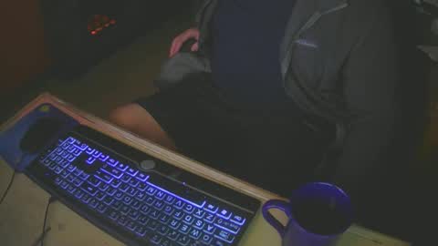 Snapshot of justme39057 chatting on February 23, 2025, 4:57 pm Justme39057 online show from February 23, 2025, 4:57 pm