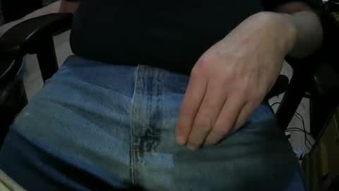 Snapshot of justme39057 chatting on November 14, 2025, 8:07 pm Justme39057 online show from November 14, 2025, 8:07 pm