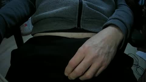 Snapshot of justme39057 chatting on November 25, 2025, 4:29 pm Justme39057 online show from November 25, 2025, 4:29 pm