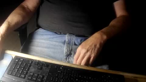 Snapshot of justme39057 chatting on August 7, 2026, 7:27 pm Justme39057 online show from August 7, 2026, 7:27 pm