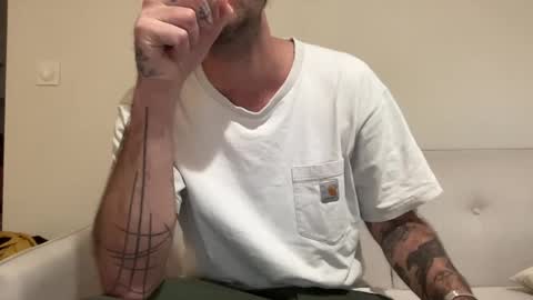 Snapshot of justmeandyou00 chatting on December 6, 2024, 2:49 pm justmeandyou00 online show from December 6, 2024, 2:49 pm