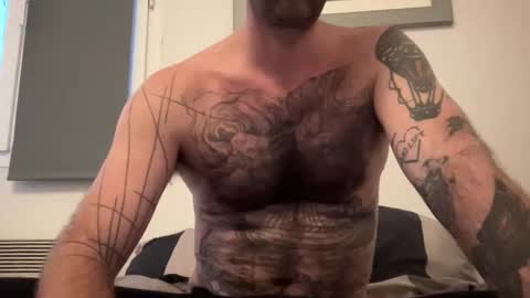 Snapshot of justmeandyou00 chatting on March 4, 2025, 5:13 pm justmeandyou00 online show from March 4, 2025, 5:13 pm