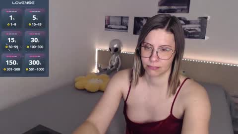 Julie online show from January 18, 2025, 5:20 am