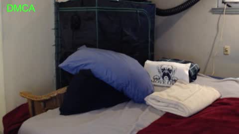 Justonetime1 online show from March 16, 2026, 7:51 pm