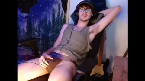 juststonie online show from November 24, 2025, 10:37 am