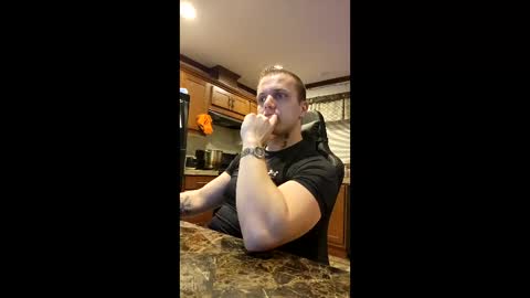 justus0624 online show from March 12, 2026, 2:50 am