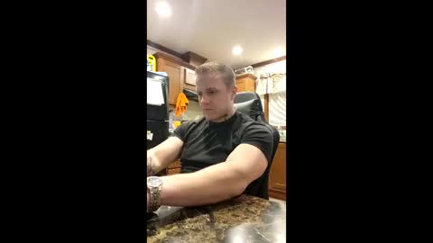 Snapshot of justus0624 chatting on March 25, 2026, 1:33 am justus0624 online show from March 25, 2026, 1:33 am