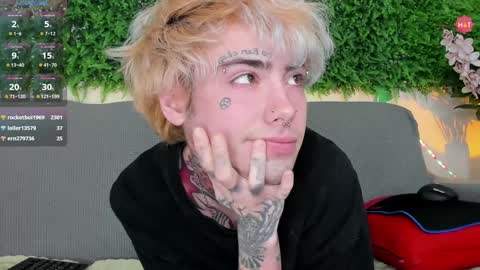 Snapshot of juuzou_kit chatting on February 1, 2025, 9:40 pm Juuzou hehim u can call me Juz online show from February 1, 2025, 9:40 pm