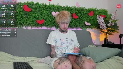 Snapshot of juuzou_kit chatting on February 2, 2025, 6:20 pm Juuzou hehim u can call me Juz online show from February 2, 2025, 6:20 pm