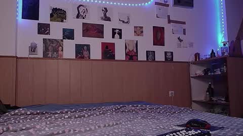 Snapshot of juuzou_kit chatting on September 25, 2025, 3:38 pm Juuzou hehim u can call me Juz online show from September 25, 2025, 3:38 pm