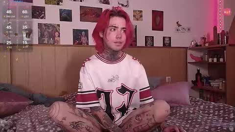 Snapshot of juuzou_kit chatting on October 23, 2025, 2:49 pm Juuzou hehim u can call me Juz online show from October 23, 2025, 2:49 pm