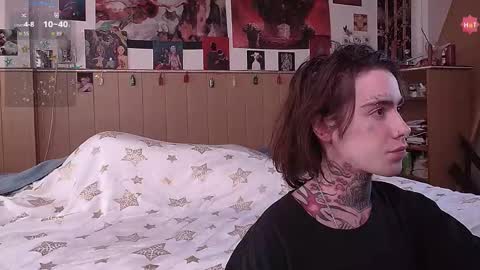 Snapshot of juuzou_kit chatting on January 8, 2026, 12:29 pm Juuzou hehim u can call me Juz online show from January 8, 2026, 12:29 pm